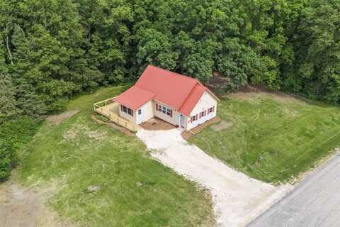 4058 Jordans Grove Road, Central City, IA 52214