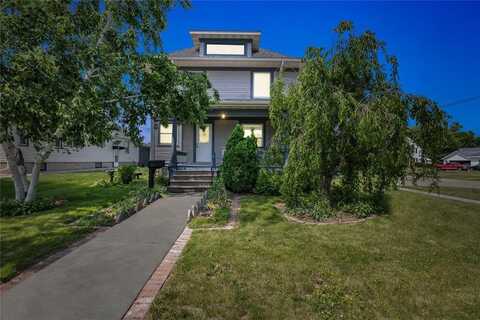 116 E 7th Street, Tipton, IA 52772