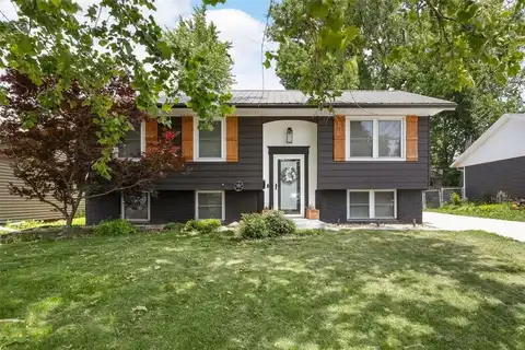 6234 Eastview Avenue SW, Cedar Rapids, IA 52404