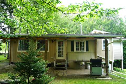 127 Fern Lane, Jefferson, NY 12093