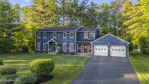 6 Iroquois Drive, Queensbury, NY 12804