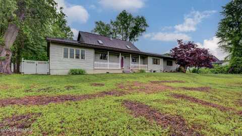 324 Elsmere Avenue, Bethlehem, NY 12054