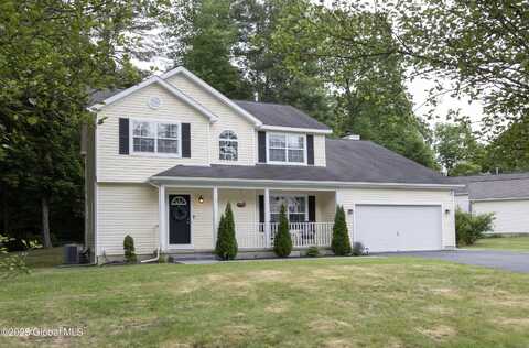 22 Santee Drive, Wilton, NY 12831