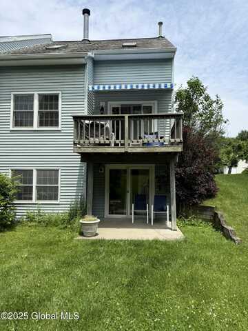 7048 Suzanne Lane, Guilderland, NY 12303