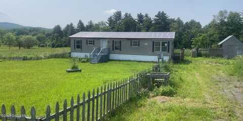 714 W Valley Road, Argyle, NY 12809