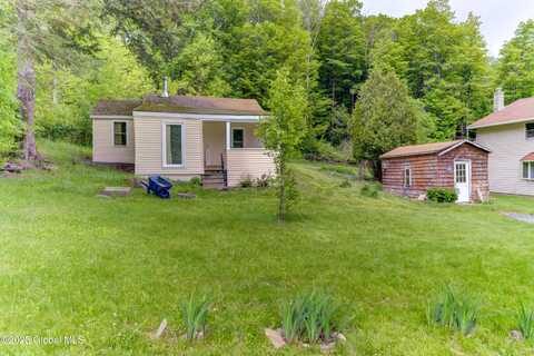 165 Lake Road, Westerlo, NY 12023