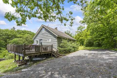 19 Knowles Road, Rensselaerville, NY 12469