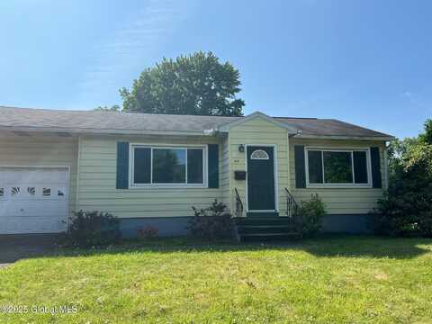 44 Park Avenue, Colonie, NY 12110
