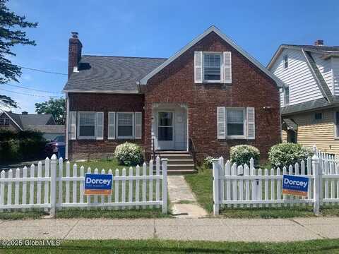 104 Thornton Street, Albany, NY 12206