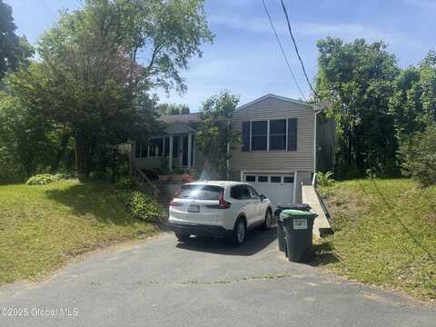 9393 NY-66, Poestenkill, NY 12198