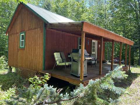 10 W Tucker Road, Stony Creek, NY 12878
