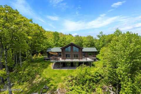 84 Twin Boulder Drive, Bolton, NY 12824