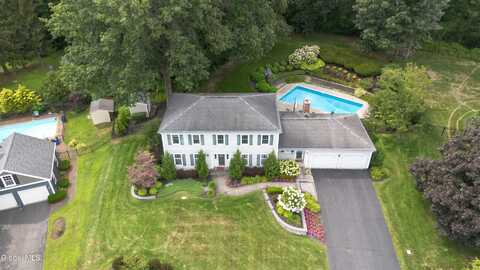 17 Greyledge Drive, Albany, NY 12211