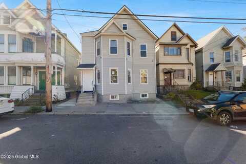 754 Eastern Avenue, Schenectady, NY 12308