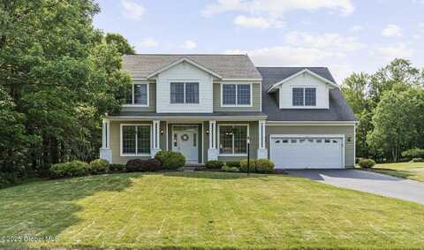 28 Sterling Heights Drive, Clifton Park, NY 12065