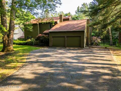 13 Robinwood Drive, Clifton Park, NY 12065