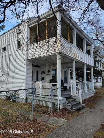 289 5th Avenue, Troy, NY 12182