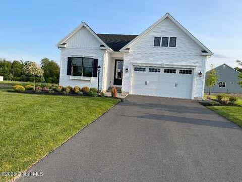 9 Magnolia Drive, Halfmoon, NY 12065