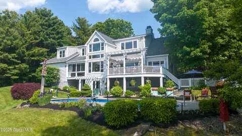 27 Hill Road, Saratoga, NY 12170