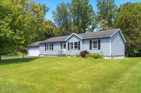21 Huntington Parkway, Clifton Park, NY 12019