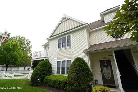 105 Mallards Pond Lane, Guilderland, NY 12303
