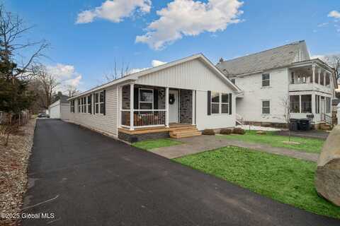 24 Oak Street, Corinth, NY 12822