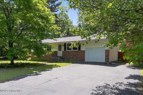 21 Fawn Drive, Ballston Spa, NY 12020
