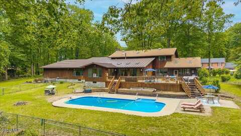 29 Via Maria Drive, Glenville, NY 12302