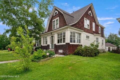 1318 Glenwood Boulevard, Schenectady, NY 12308