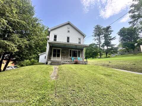 32 Parsons Avenue, Hoosick Falls, NY 12090