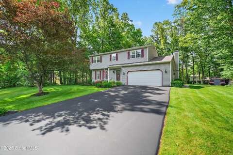 29 Carriage Way, Milton, NY 12020