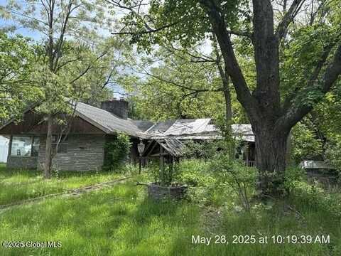 6 Sumter Avenue, Guilderland, NY 12203