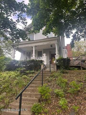 238 8th Street, Troy, NY 12180