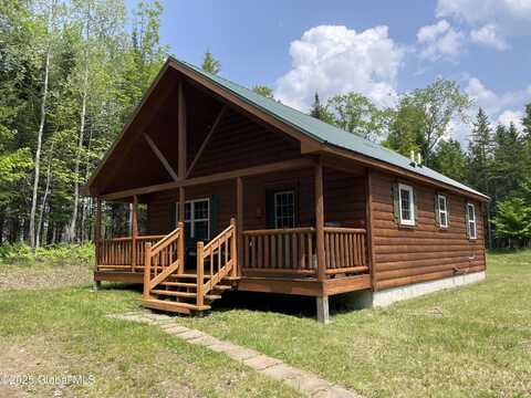 27 Chaisson Road, Newcomb, NY 12852