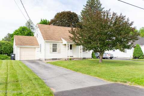 13 Willowbrook Road, Glenville, NY 12302