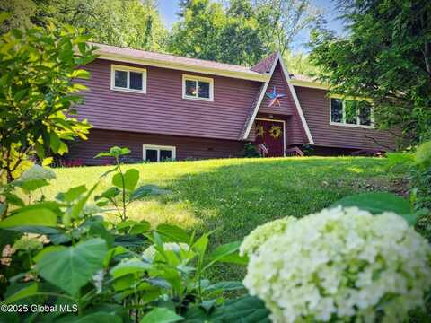 499 Tamarack Road, Out-of State, MA 99999