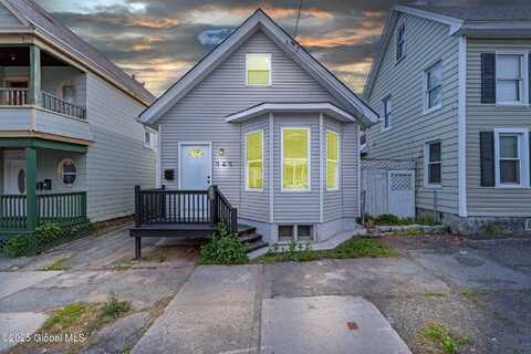 747 Eastern Avenue, Schenectady, NY 12308