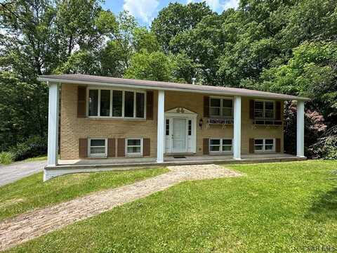 323 Westgate Dr., Johnstown, PA 15905