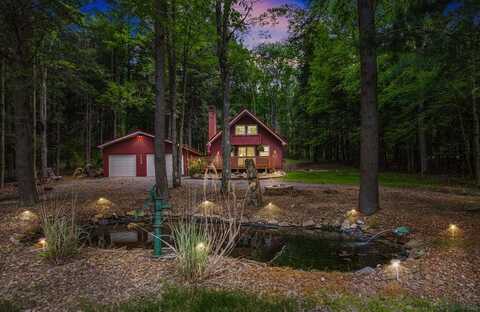 522 Peninsula Drive, Central City, PA 15926