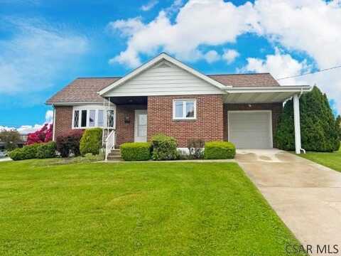 1081 Norwood St., Johnstown, PA 15904