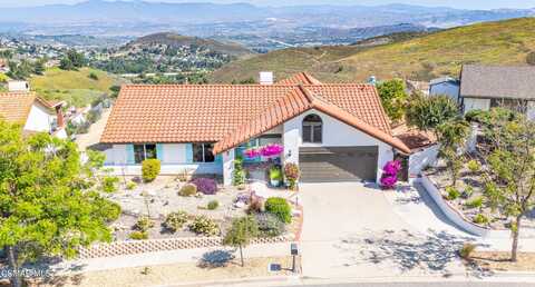 2343 Avenida Otono, Thousand Oaks, CA 91362