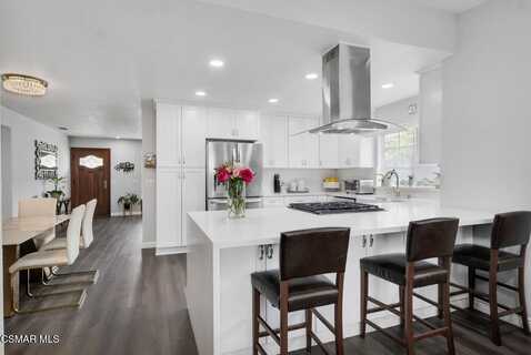 6211 Anastasia Street, Simi Valley, CA 93063