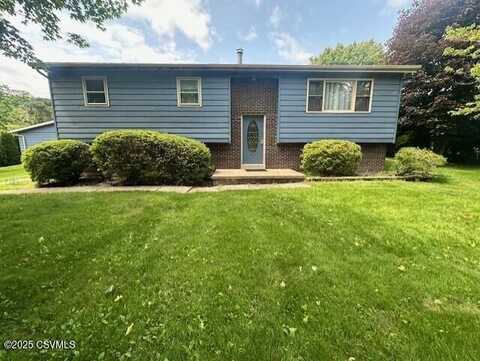 24 BOULDER Lane, Berwick, PA 18603