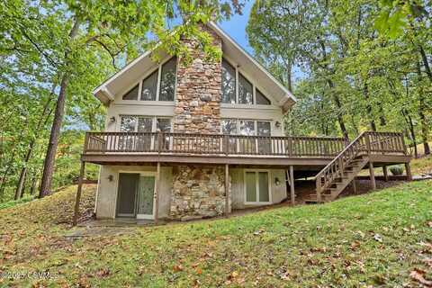 16 MARCH Circle, Winfield, PA 17889