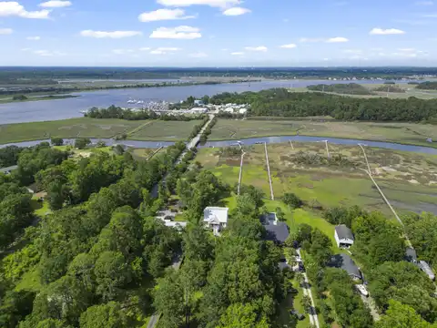 1193 River Road, Johns Island, SC 29455