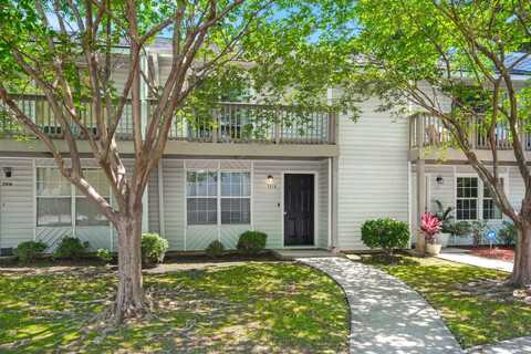 7814 Nummie Court, North Charleston, SC 29418