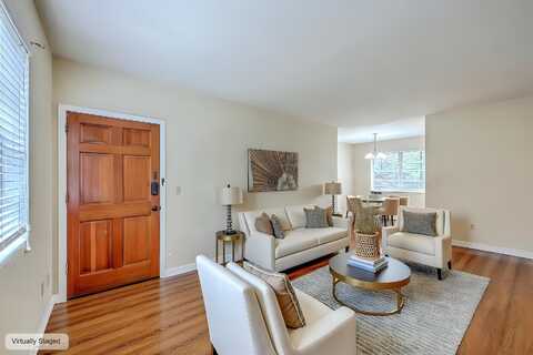 652 Windermere Boulevard, Charleston, SC 29407
