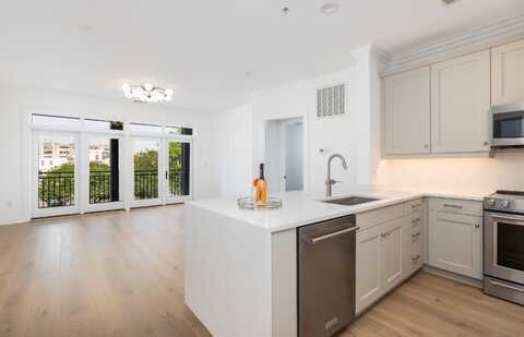 21 George Street, Charleston, SC 29401