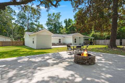 8562 N Highway 17, Mc Clellanville, SC 29458