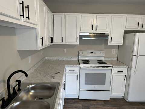 1537 N Avalon Circle, Charleston, SC 29407